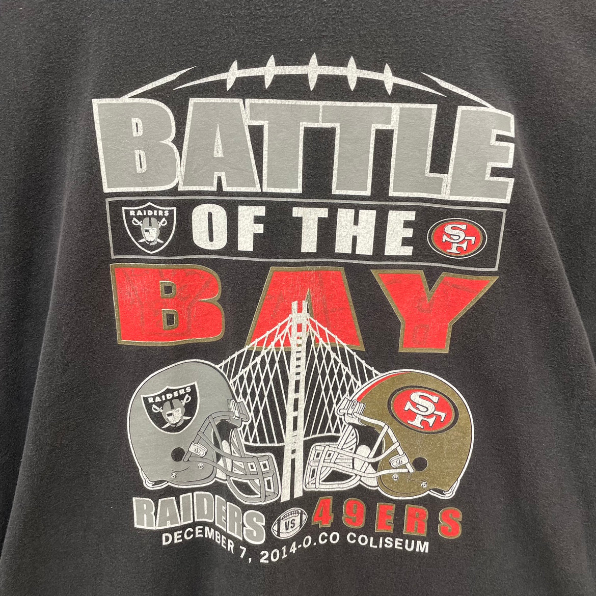 NFL BATTLE OF THE BAY RAIDERS vs 49ERS Tシャツ 半袖 ストリート ヒップホップ HIPHOP 両面プリント 古着 ビンテージ ビッグサイズ 黒