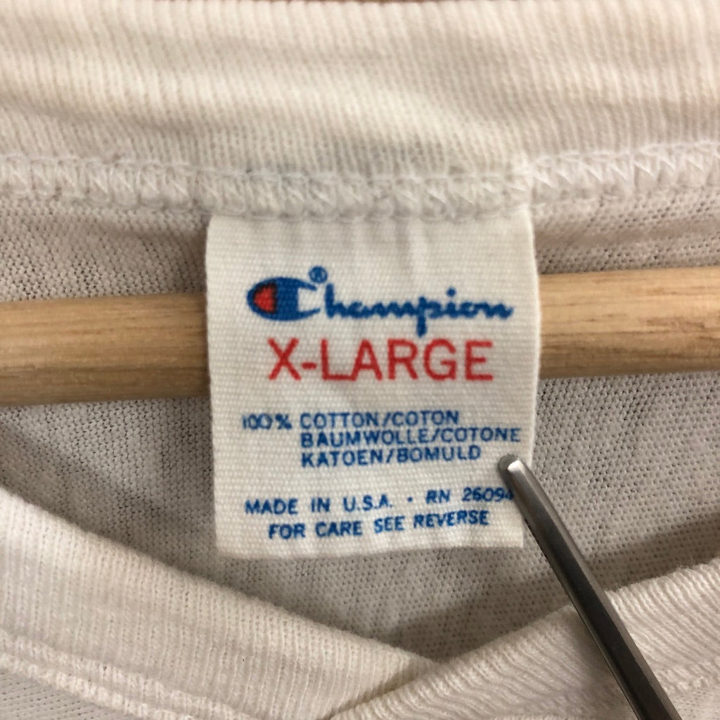 champion vintage T-shirt made in USA 80s